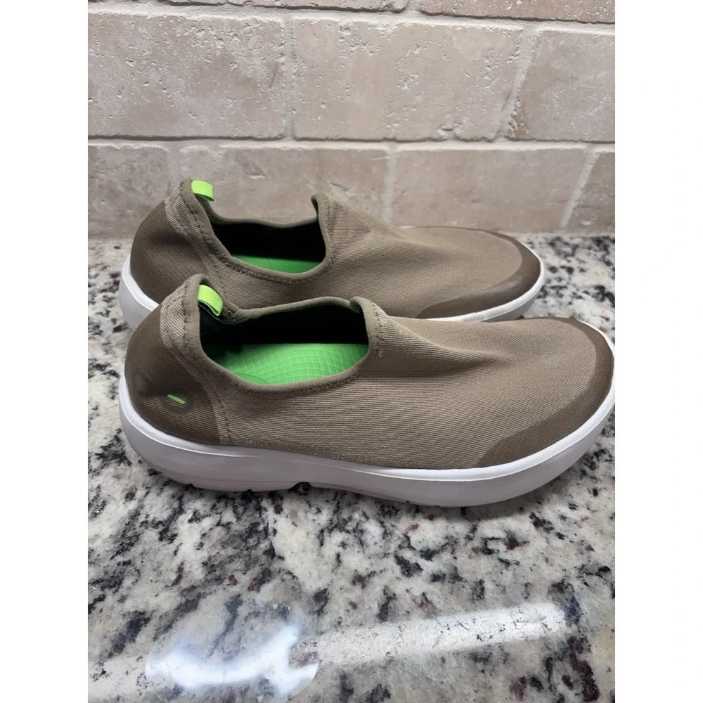 OOFOS‎ Oomg Eezee Womens 9 Recovery Low Shoes Taupe Comfort Slip On Loafers